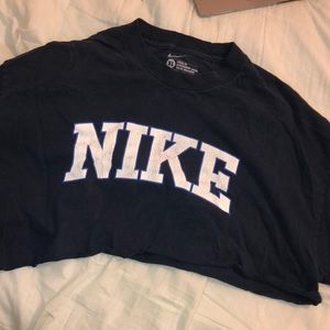 Nike navy crop